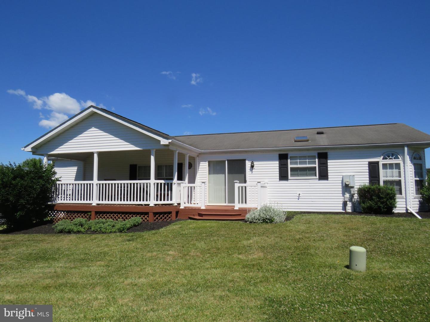 342 Spring Meadow Cir Property Photo 32