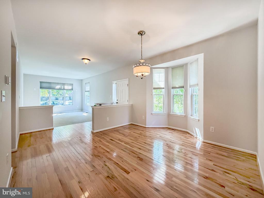 16 Dispatch Dr Property Photo 10