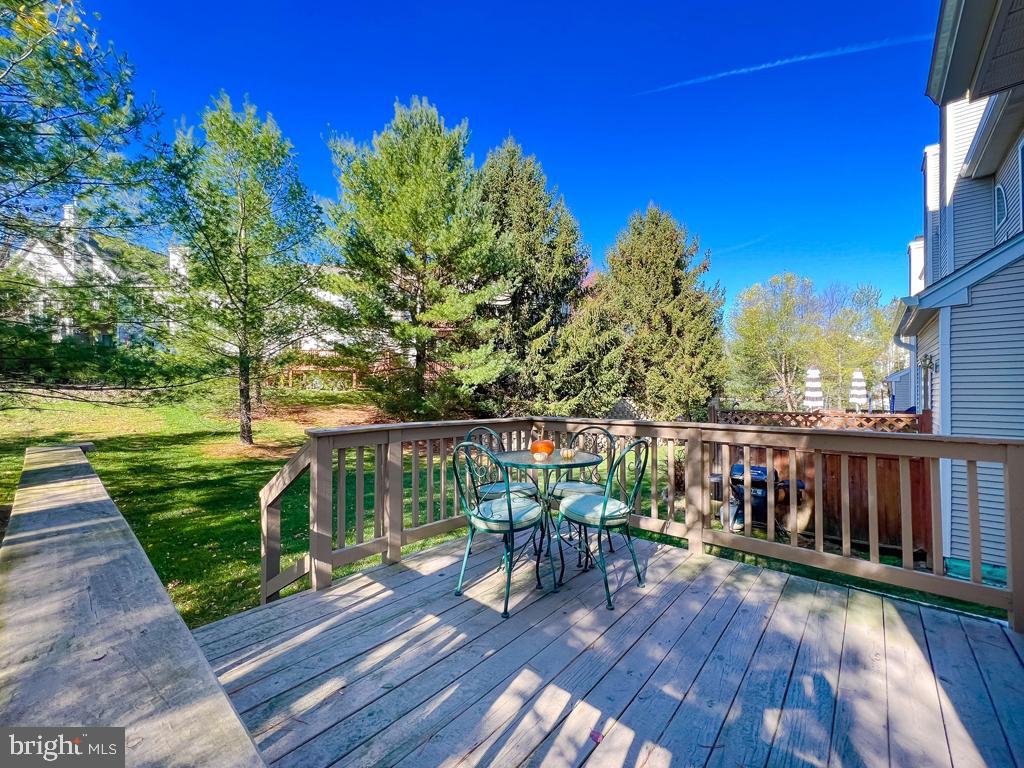 16 Dispatch Dr Property Photo 56