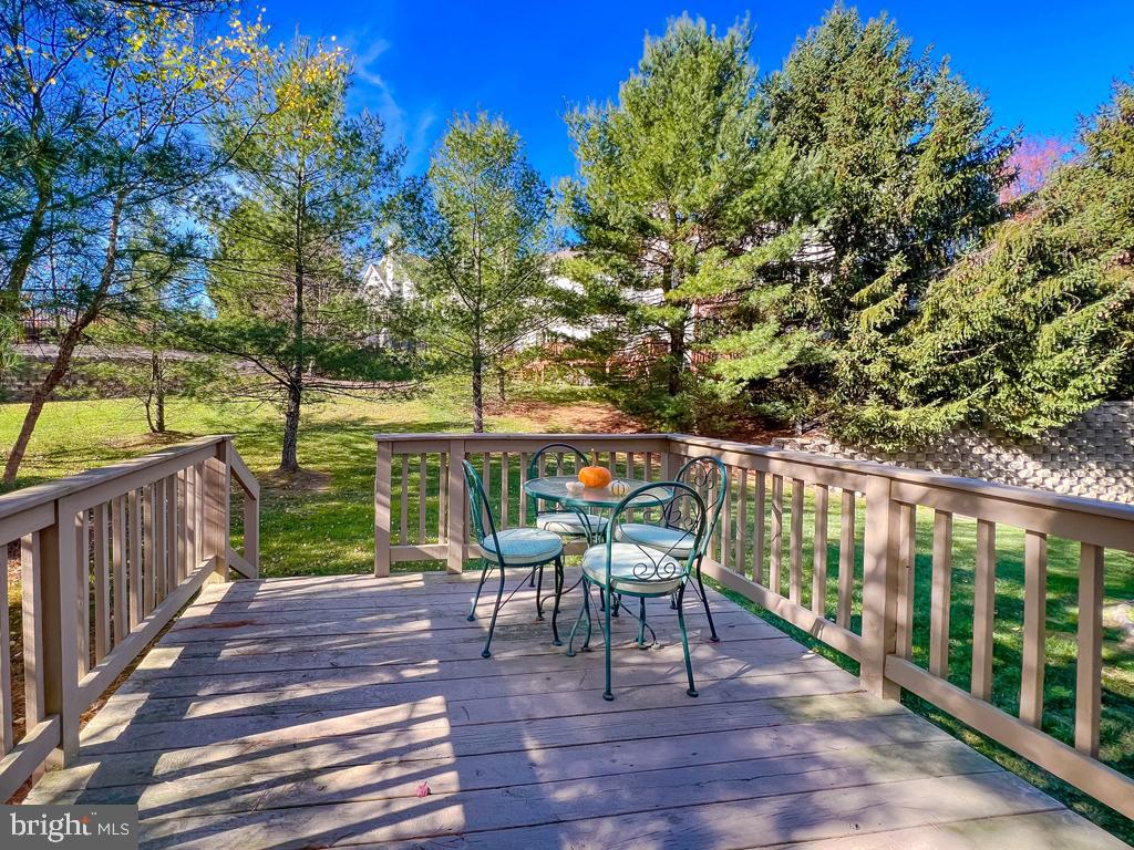 16 Dispatch Dr Property Photo 58
