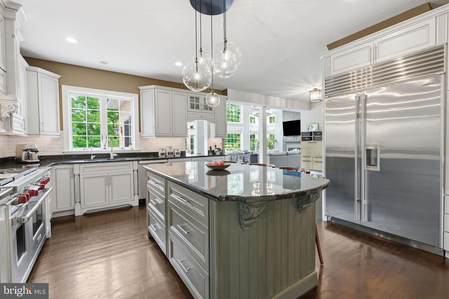 51 Wordsworth Dr Property Photo 14
