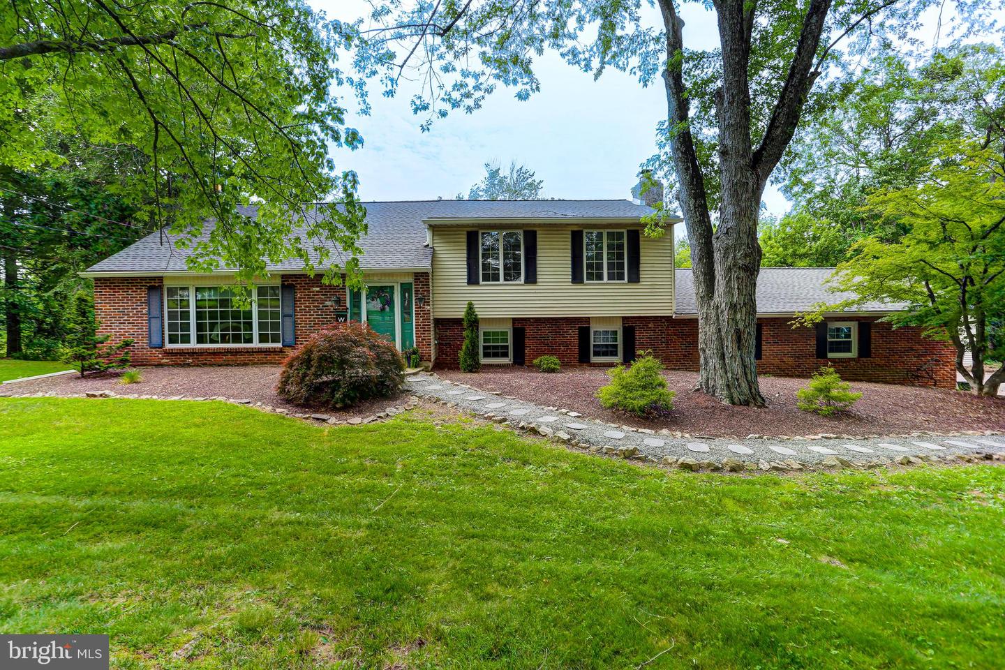 126 Cedar Hill Rd Property Photo 1