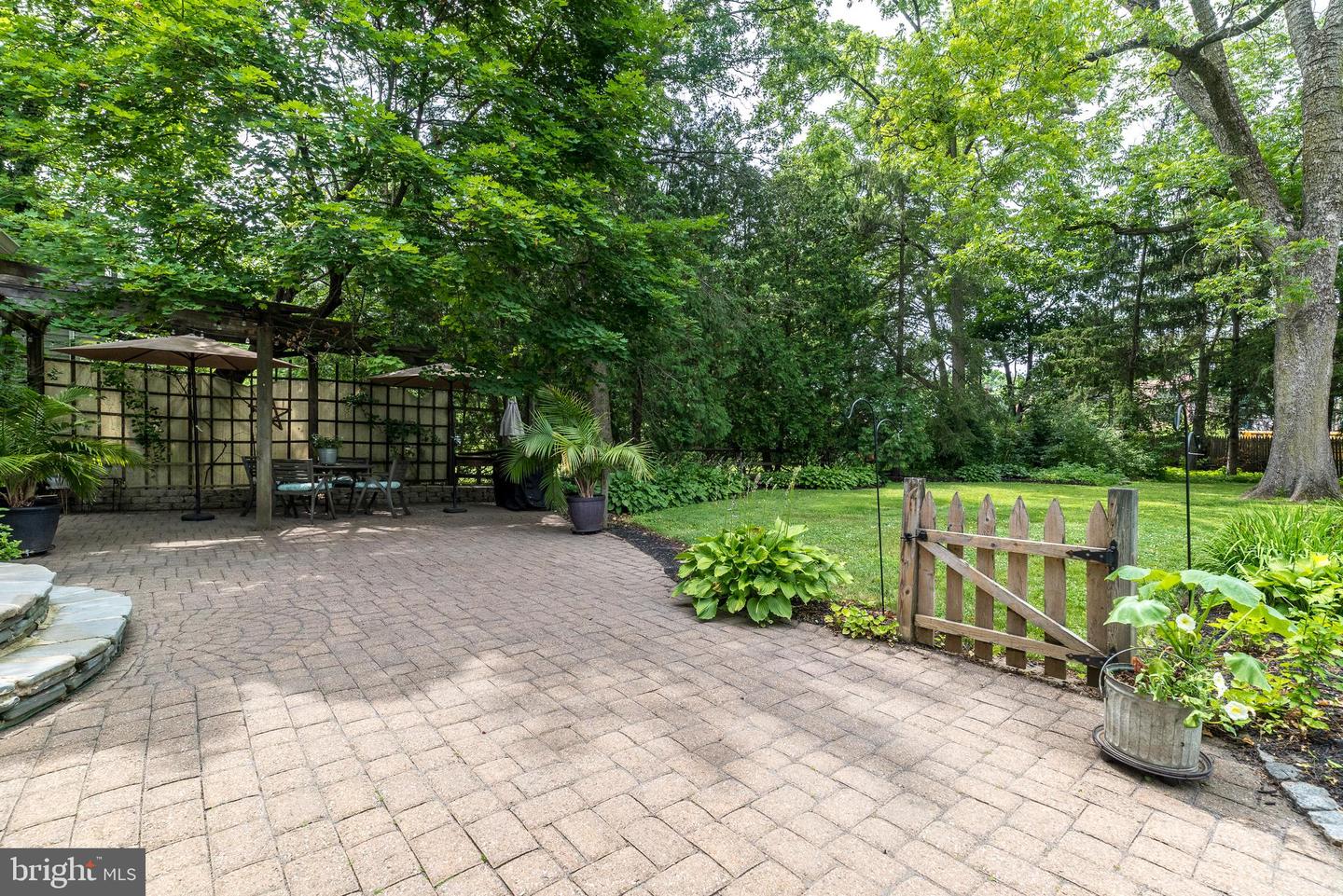 65 Mathews Ave Property Photo 42