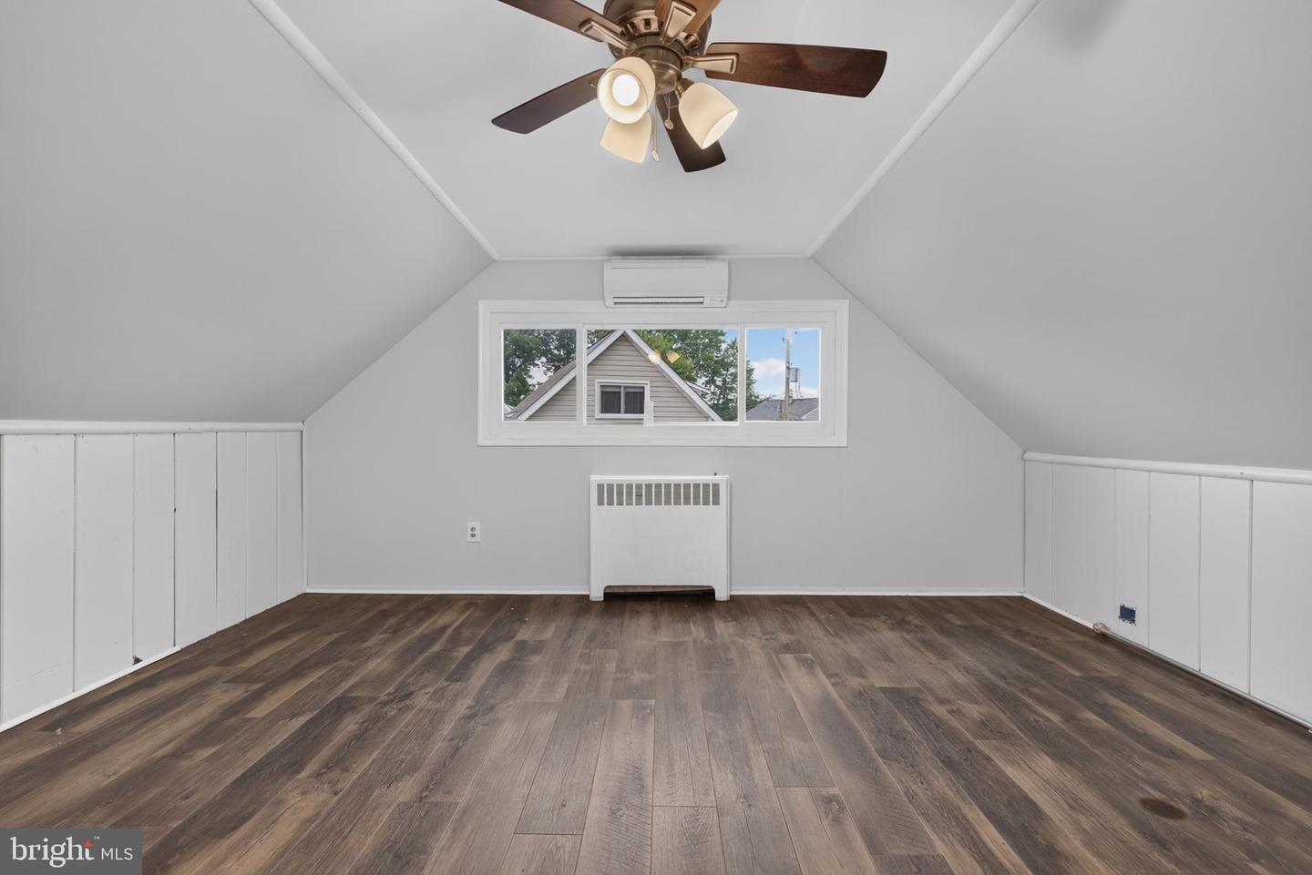 10 Indian Red Rd Property Photo 15