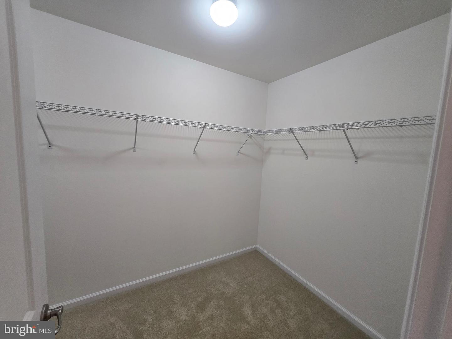 1340 Quakers Way Property Photo 24