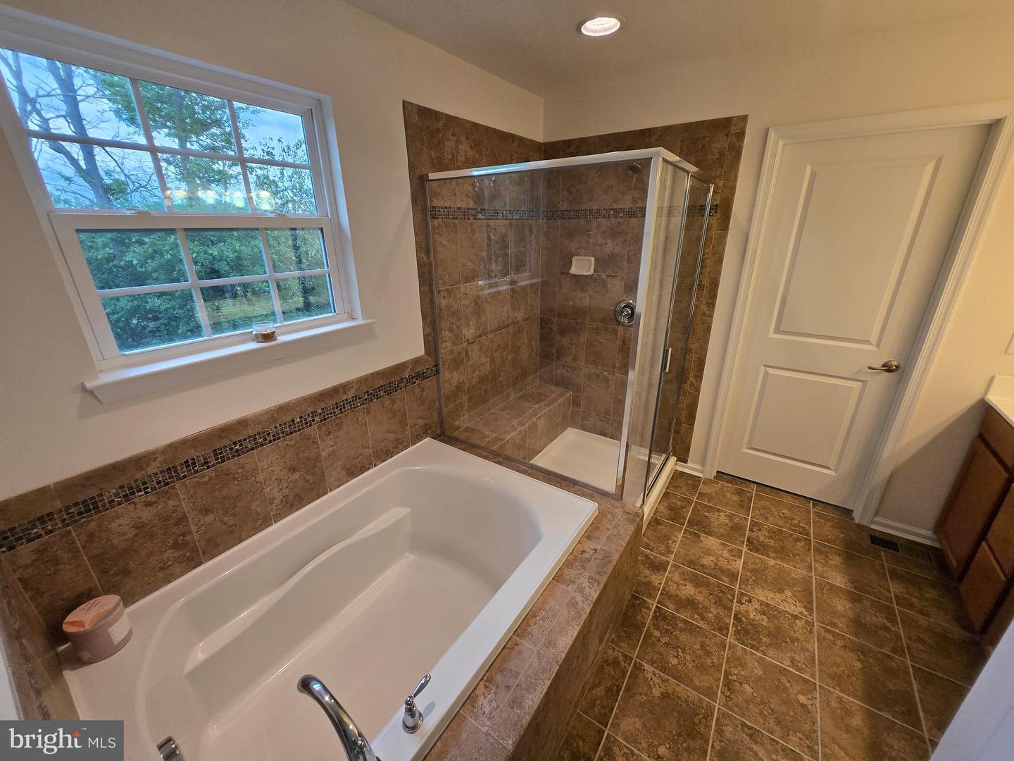 1340 Quakers Way Property Photo 27