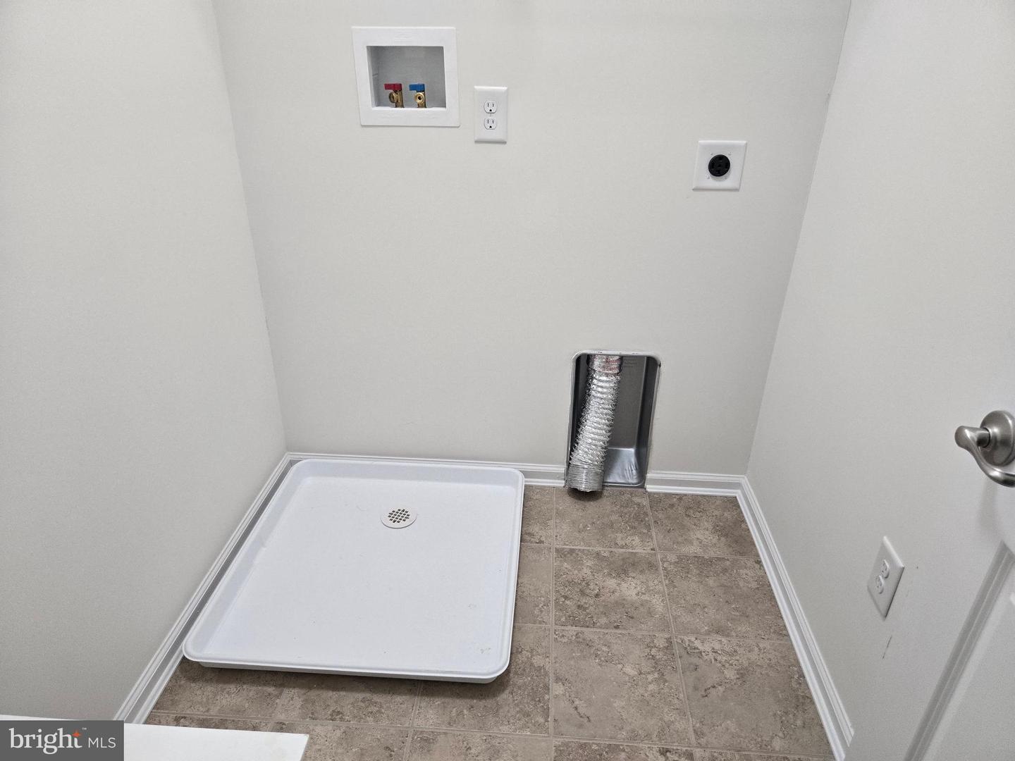1340 Quakers Way Property Photo 30