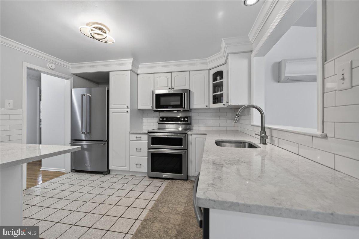 321 Almshouse Rd Property Photo 9