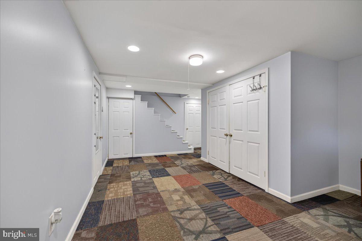 321 Almshouse Rd Property Photo 20