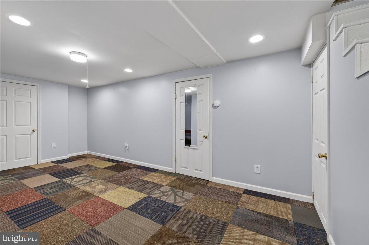 321 Almshouse Rd Property Photo 21