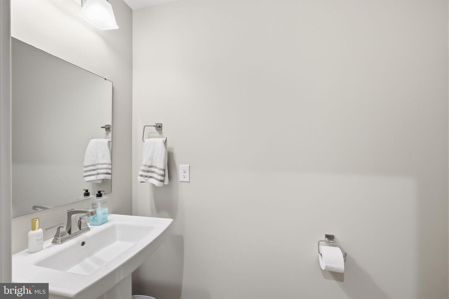 30 Griffin Way Property Photo 13