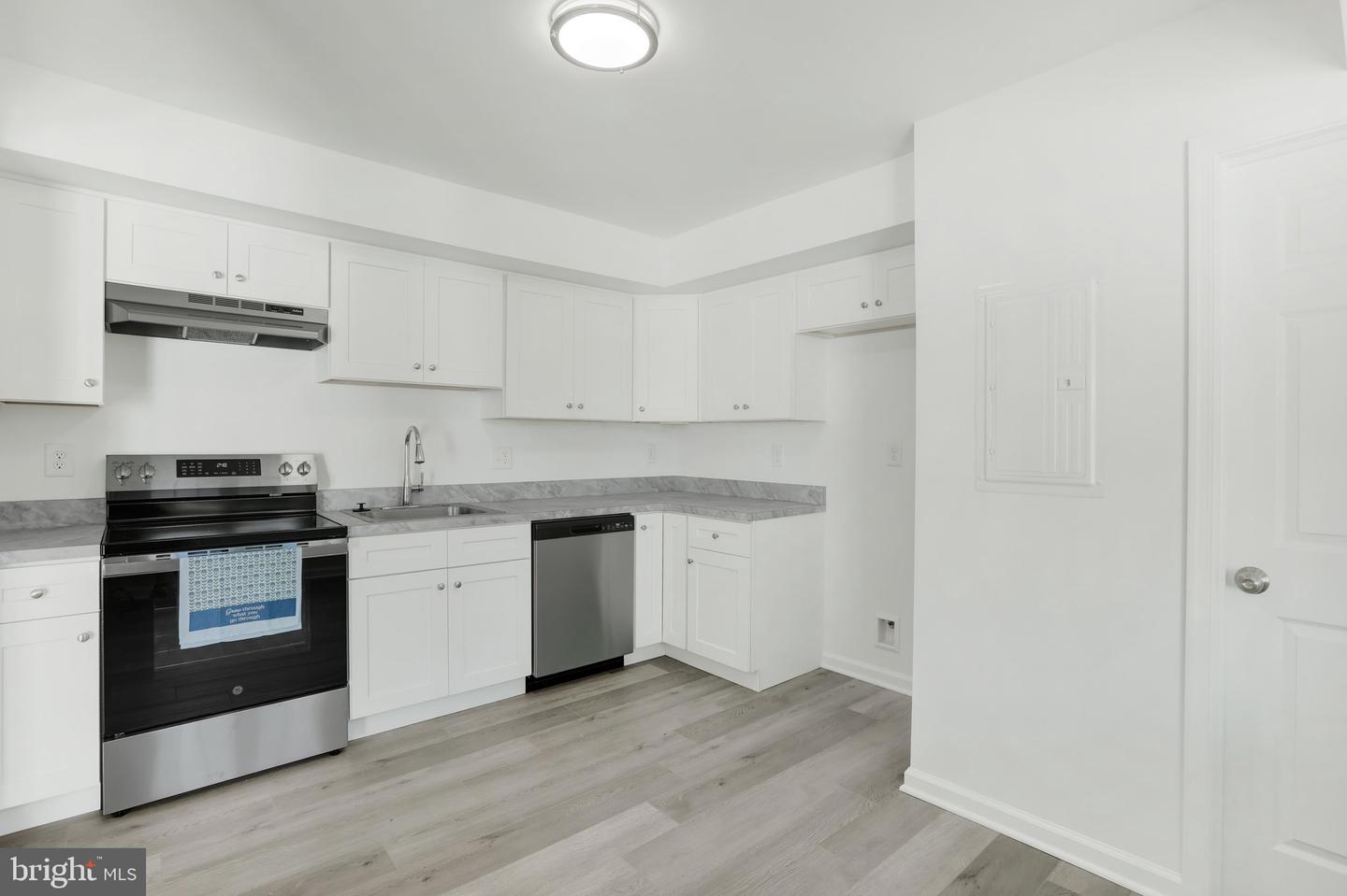 3032 Gilbert Dr Property Photo 11