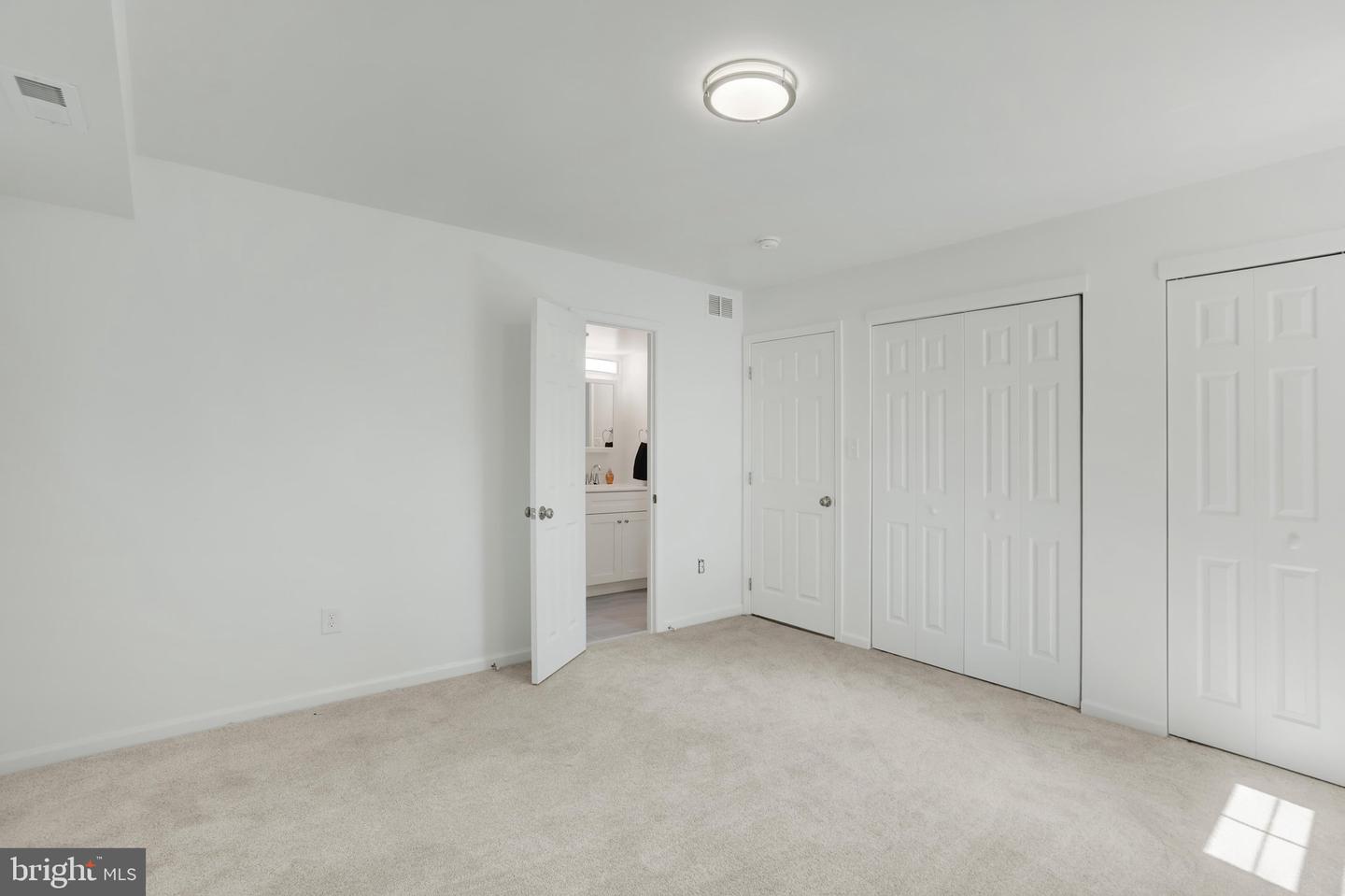 3032 Gilbert Dr Property Photo 19