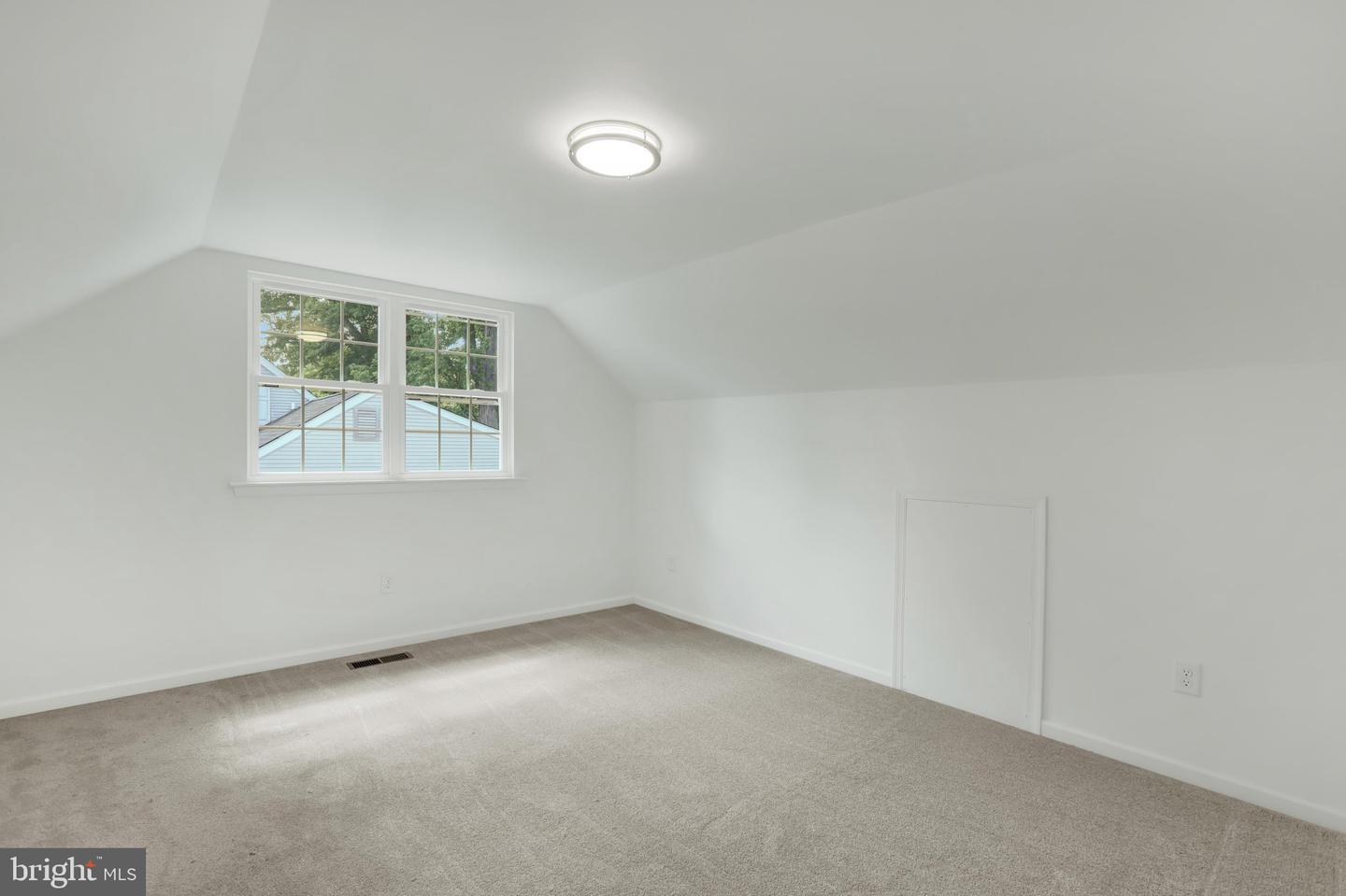 3032 Gilbert Dr Property Photo 24