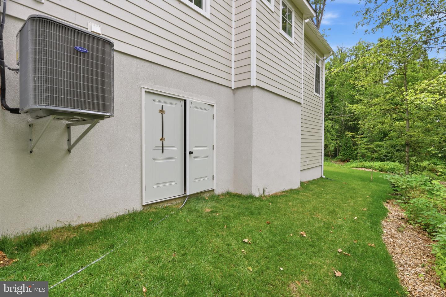 39 East St Property Photo 96