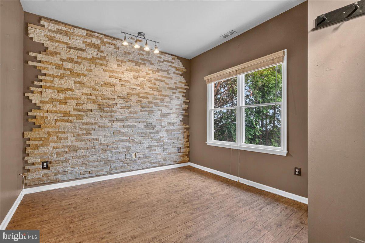 4205 Michener Rd Property Photo 22