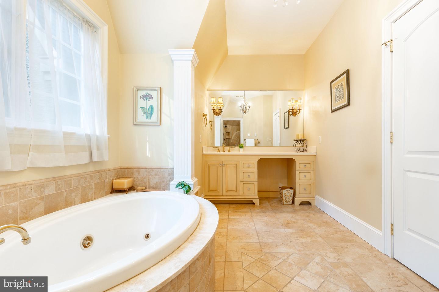 3525 Wellsford Ln Property Photo 40