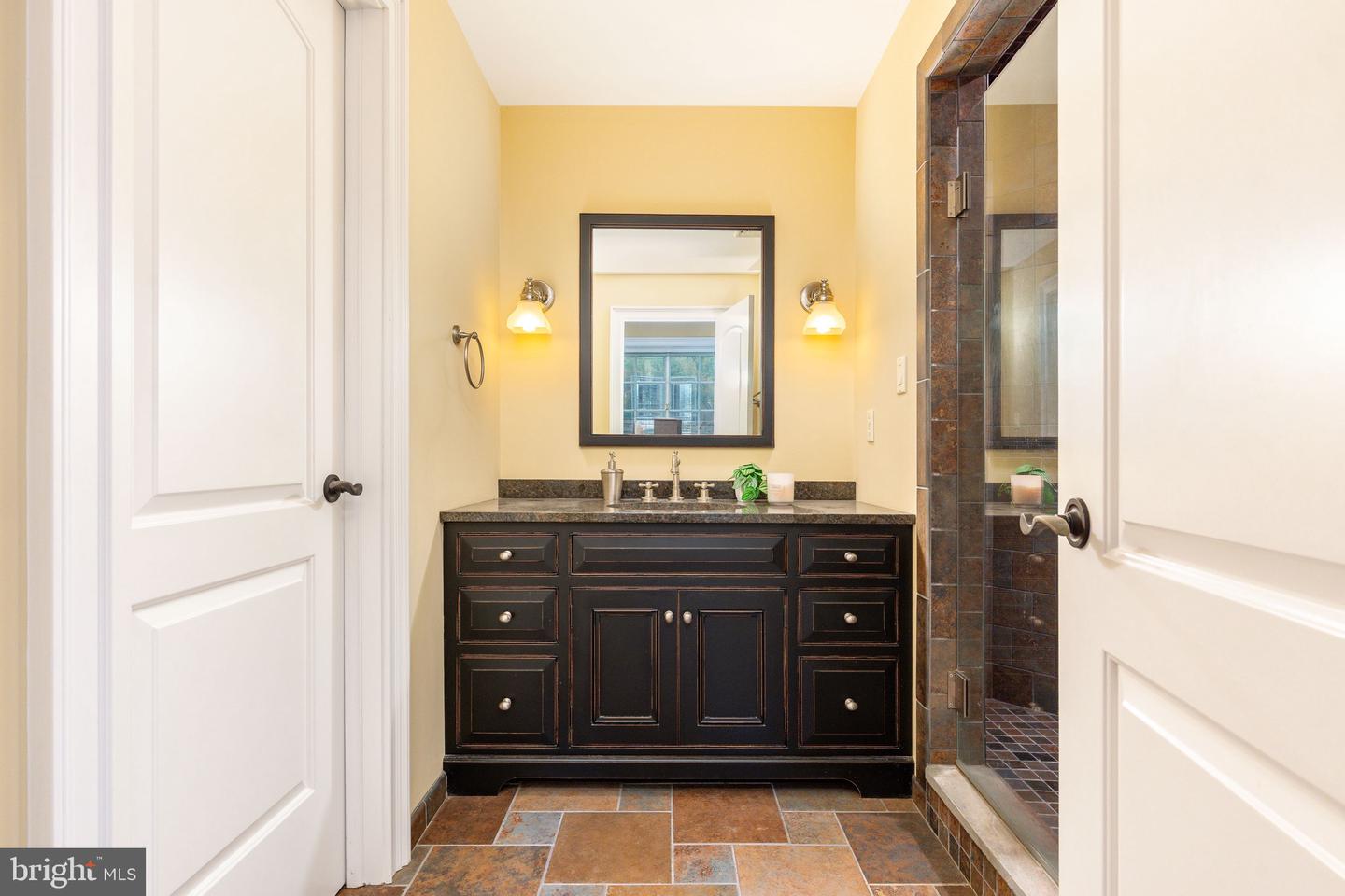 3525 Wellsford Ln Property Photo 65