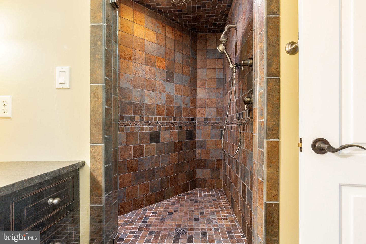 3525 Wellsford Ln Property Photo 66