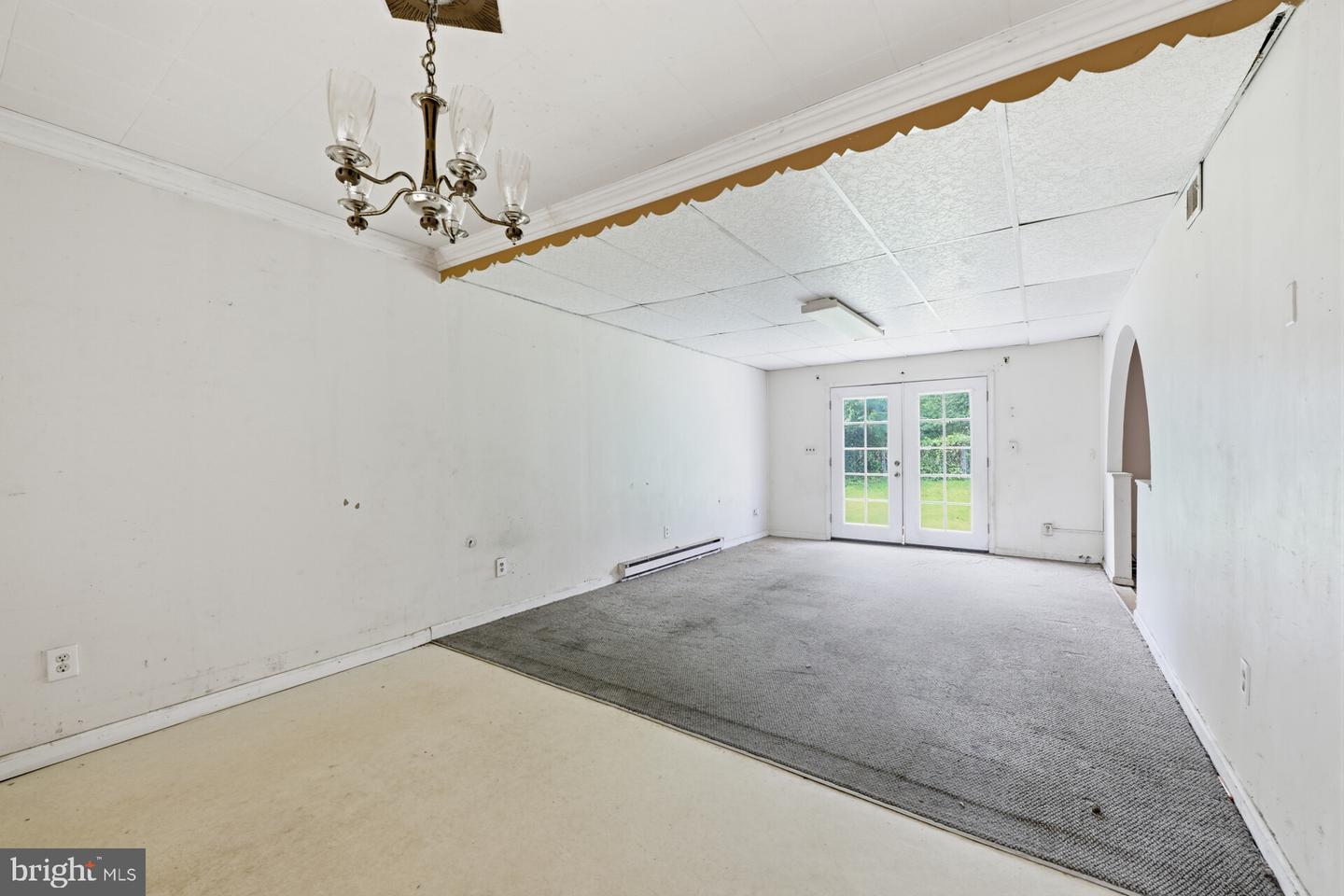 563 Wilk Dr Property Photo 7