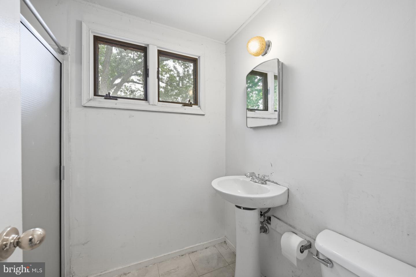 563 Wilk Dr Property Photo 13