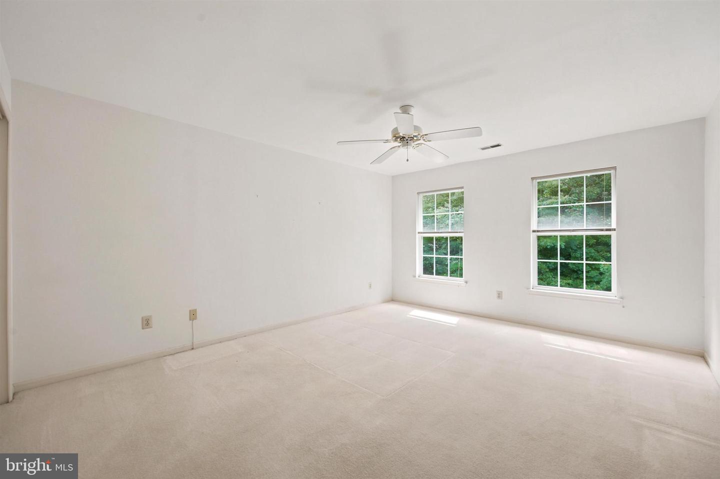 1652 Covington Rd Property Photo 3