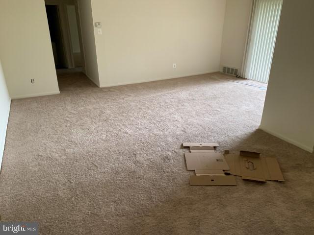 126 E Maple Ave #d27 Property Photo 5