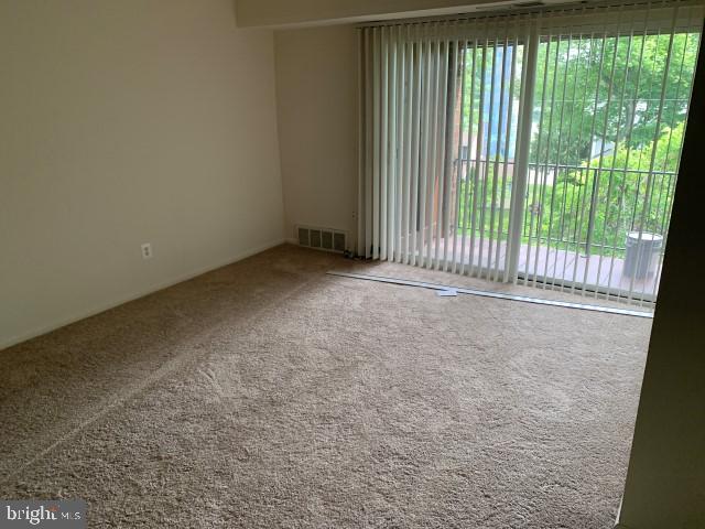 126 E Maple Ave #d27 Property Photo 6