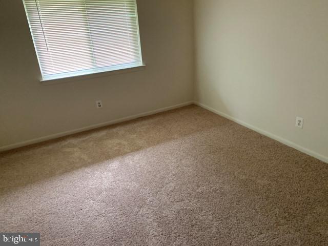 126 E Maple Ave #d27 Property Photo 7