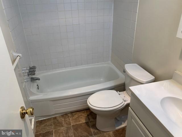 126 E Maple Ave #d27 Property Photo 12