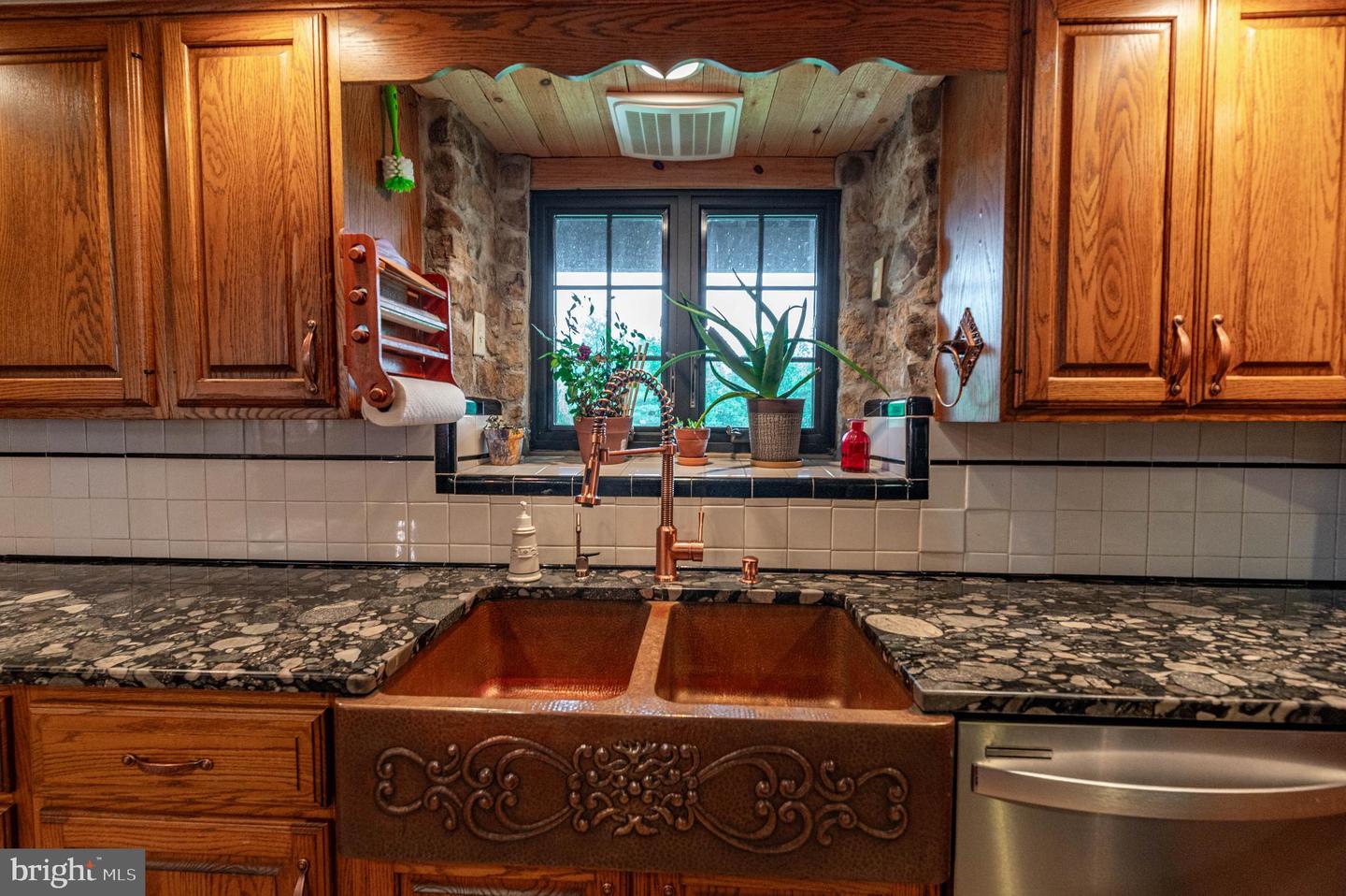 2485 Hieter Rd Property Photo 15