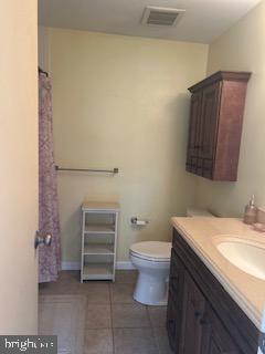 1304 Concord Ct Property Photo 8