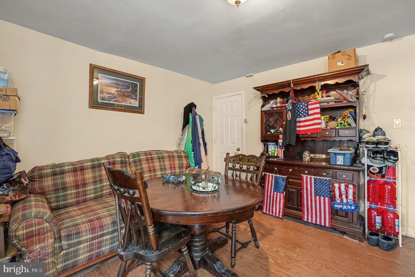 236 Hayes St Property Photo 8