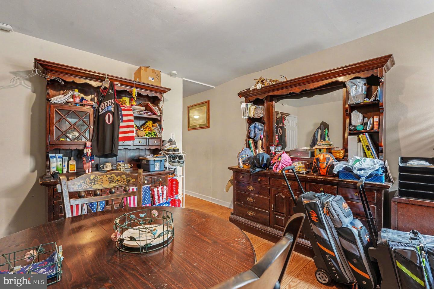 236 Hayes St Property Photo 10