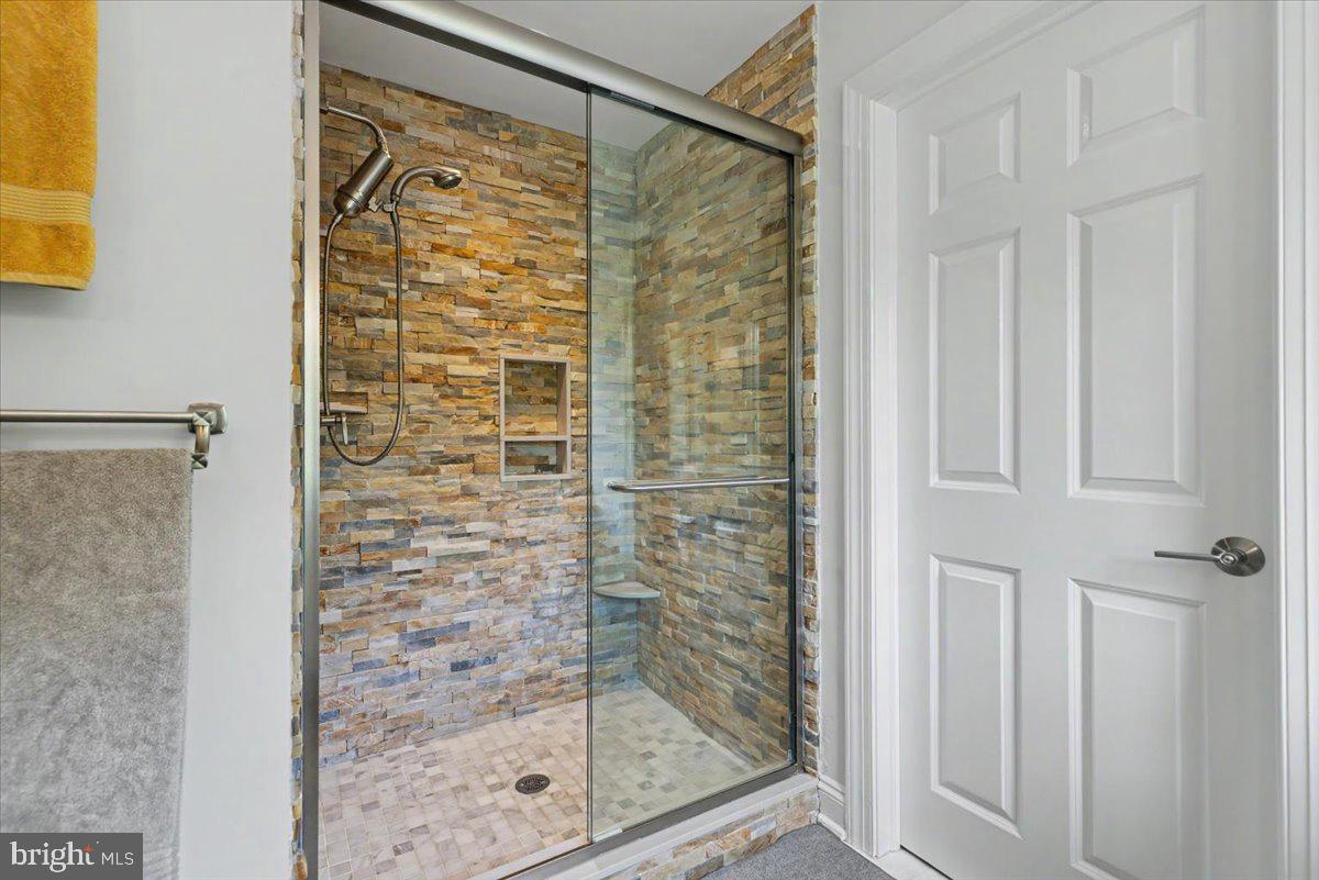 10 Canal St Property Photo 28