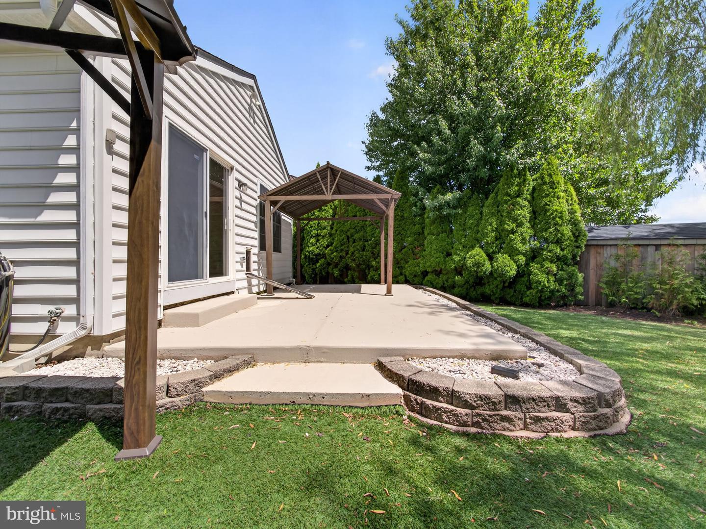 2119 Barley Dr Property Photo 8