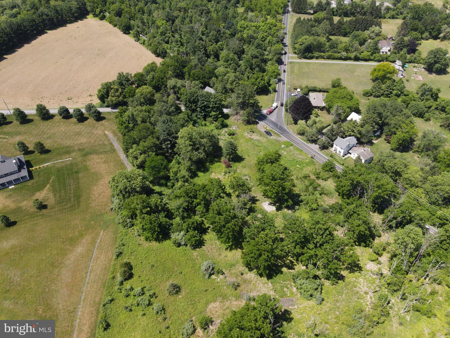 2804 Route 212 Property Photo 5