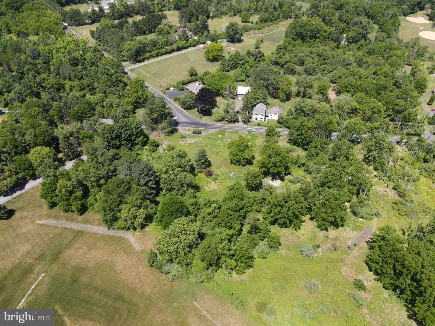 2804 Route 212 Property Photo 6