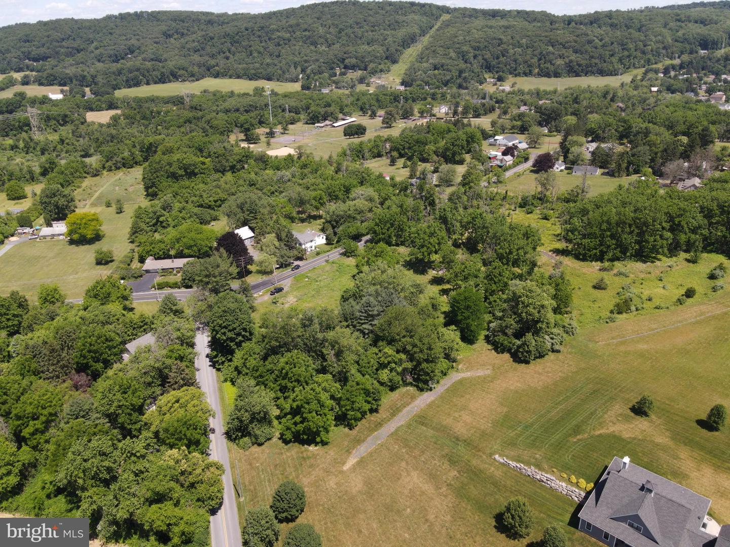 2804 Route 212 Property Photo 7