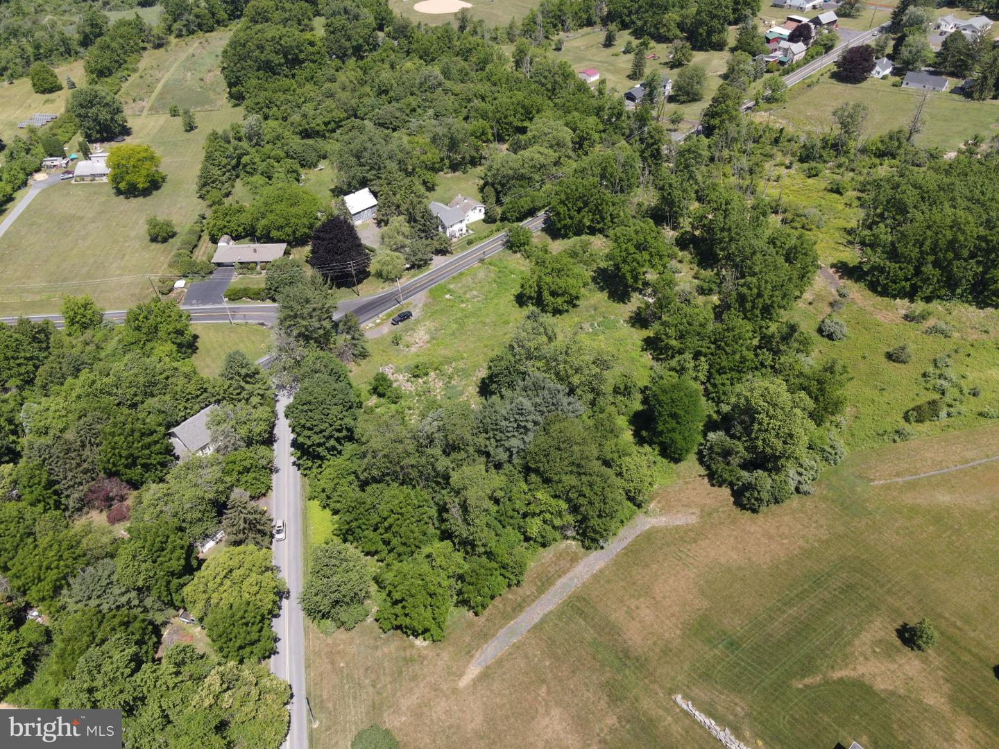 2804 Route 212 Property Photo 8