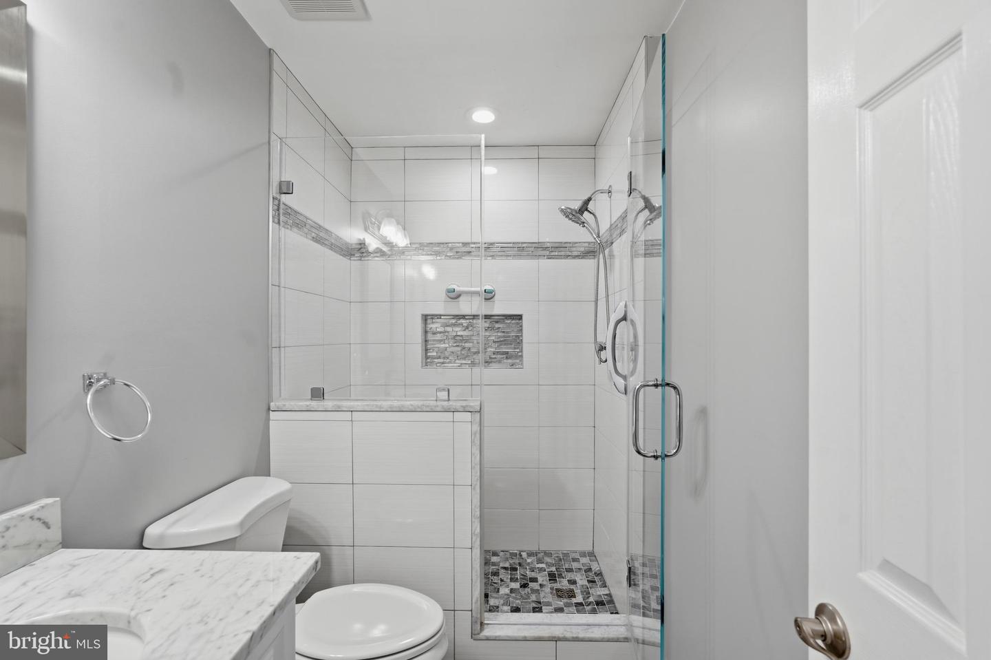1382 Beechdrop Ct Property Photo 19