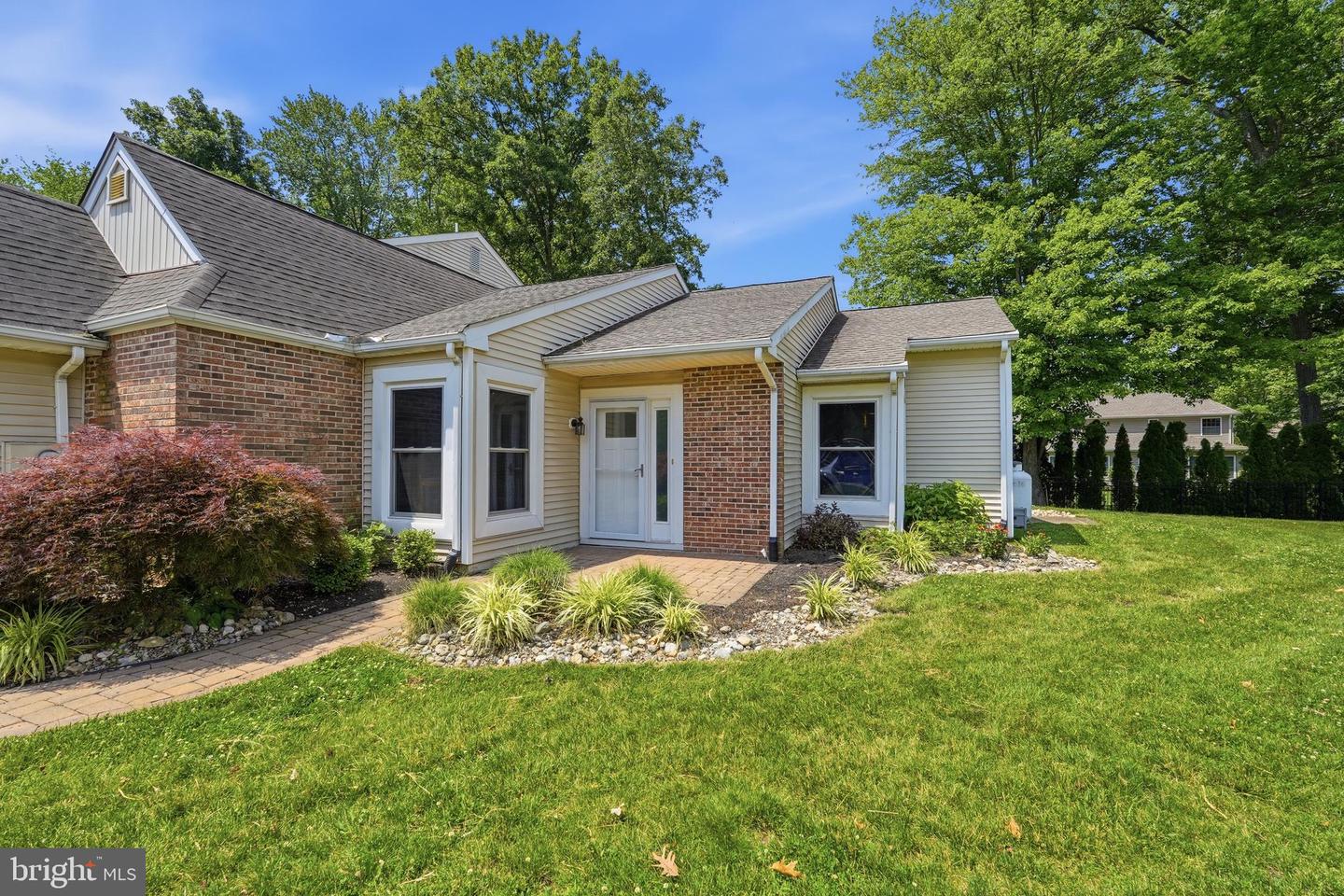 1382 Beechdrop Ct Property Photo 35