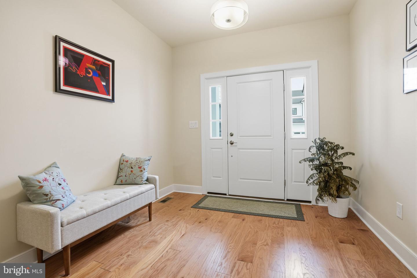 506 Carmela Way Property Photo 4