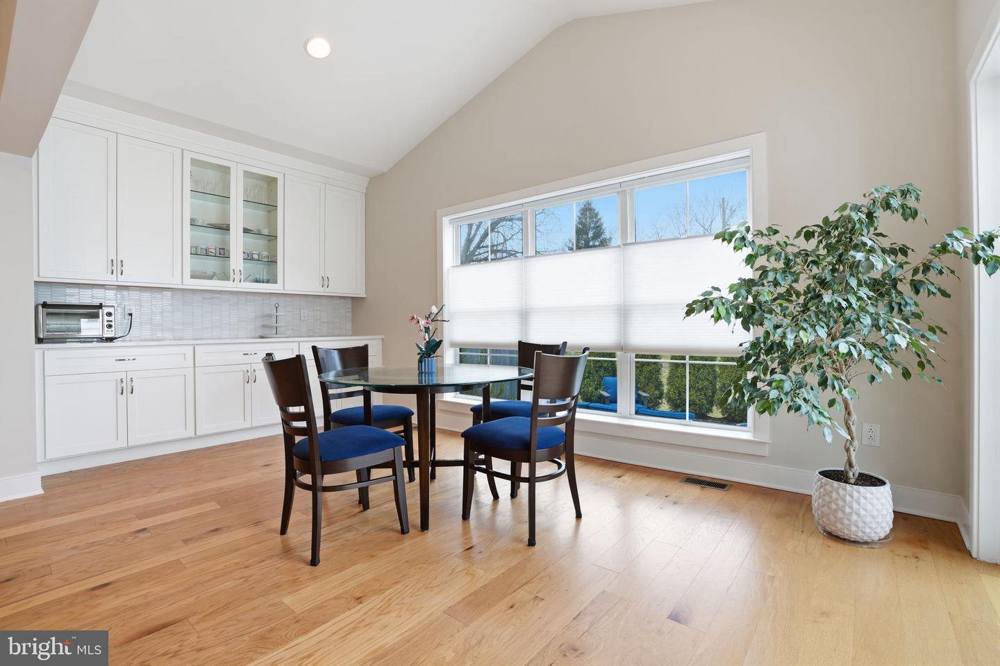 506 Carmela Way Property Photo 16