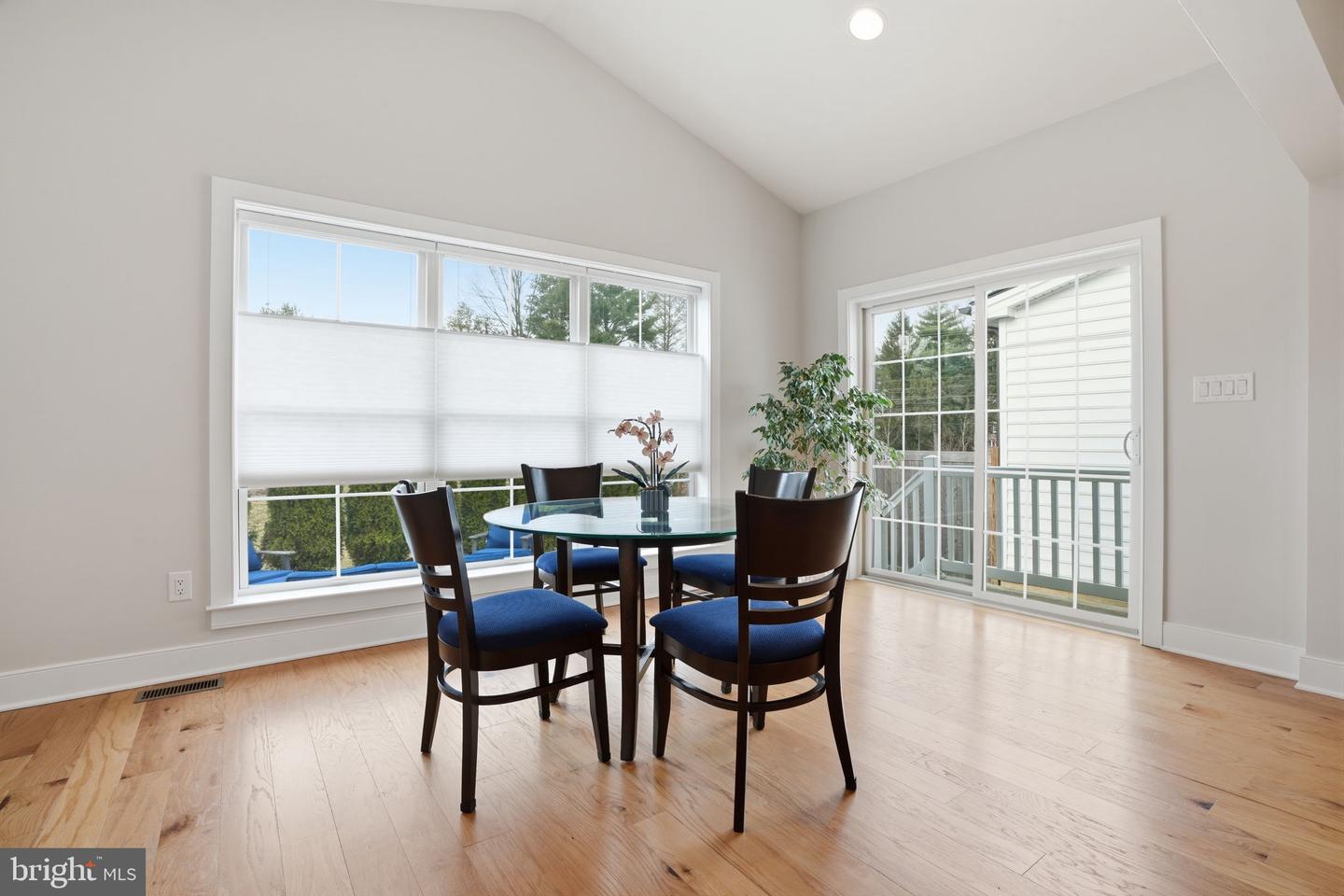 506 Carmela Way Property Photo 17