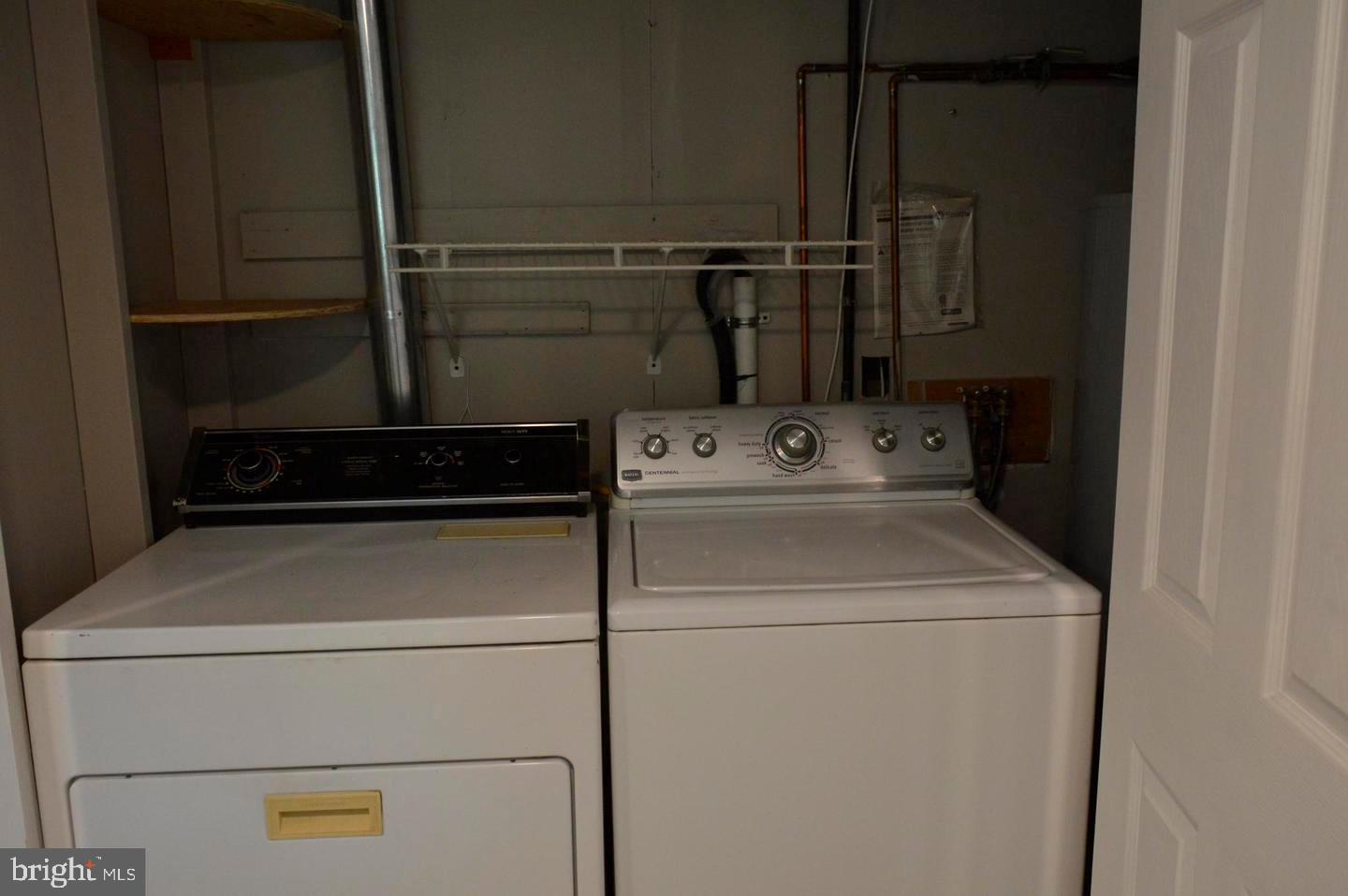 3131 Clive Ave Property Photo 13