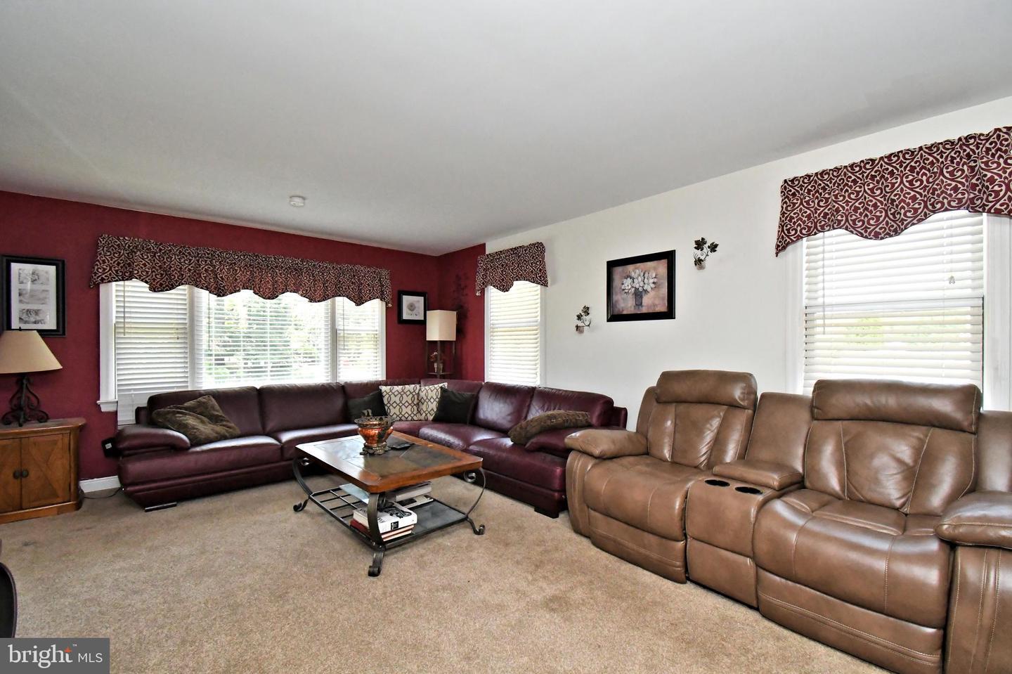 551 Walter Rd Property Photo 6