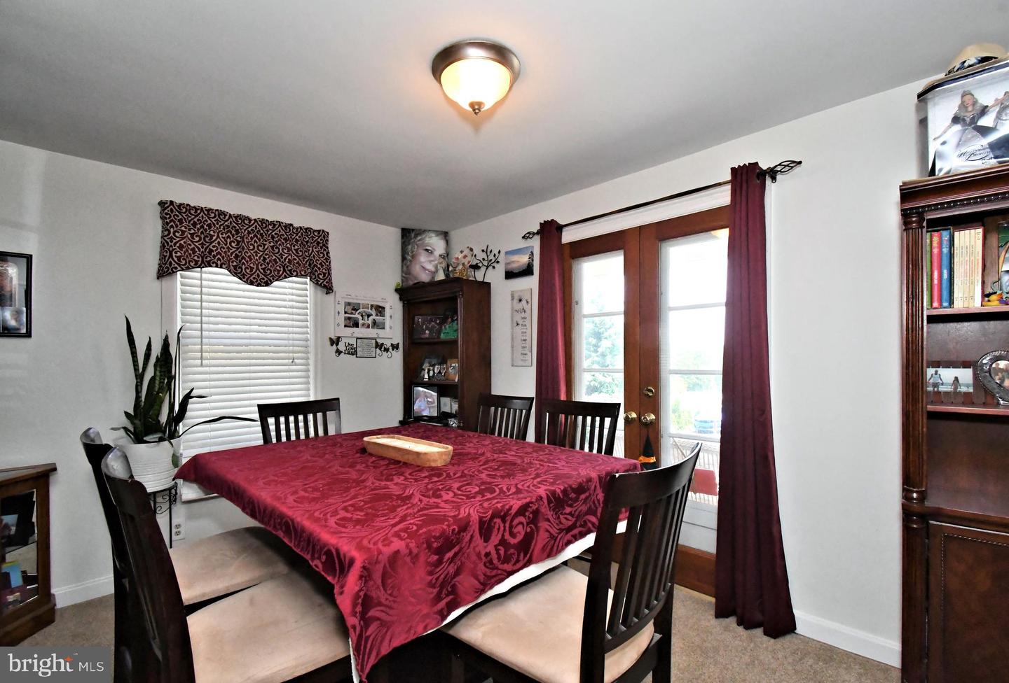 551 Walter Rd Property Photo 12