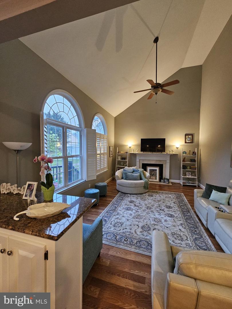 13 Leapson Ln Property Photo 13