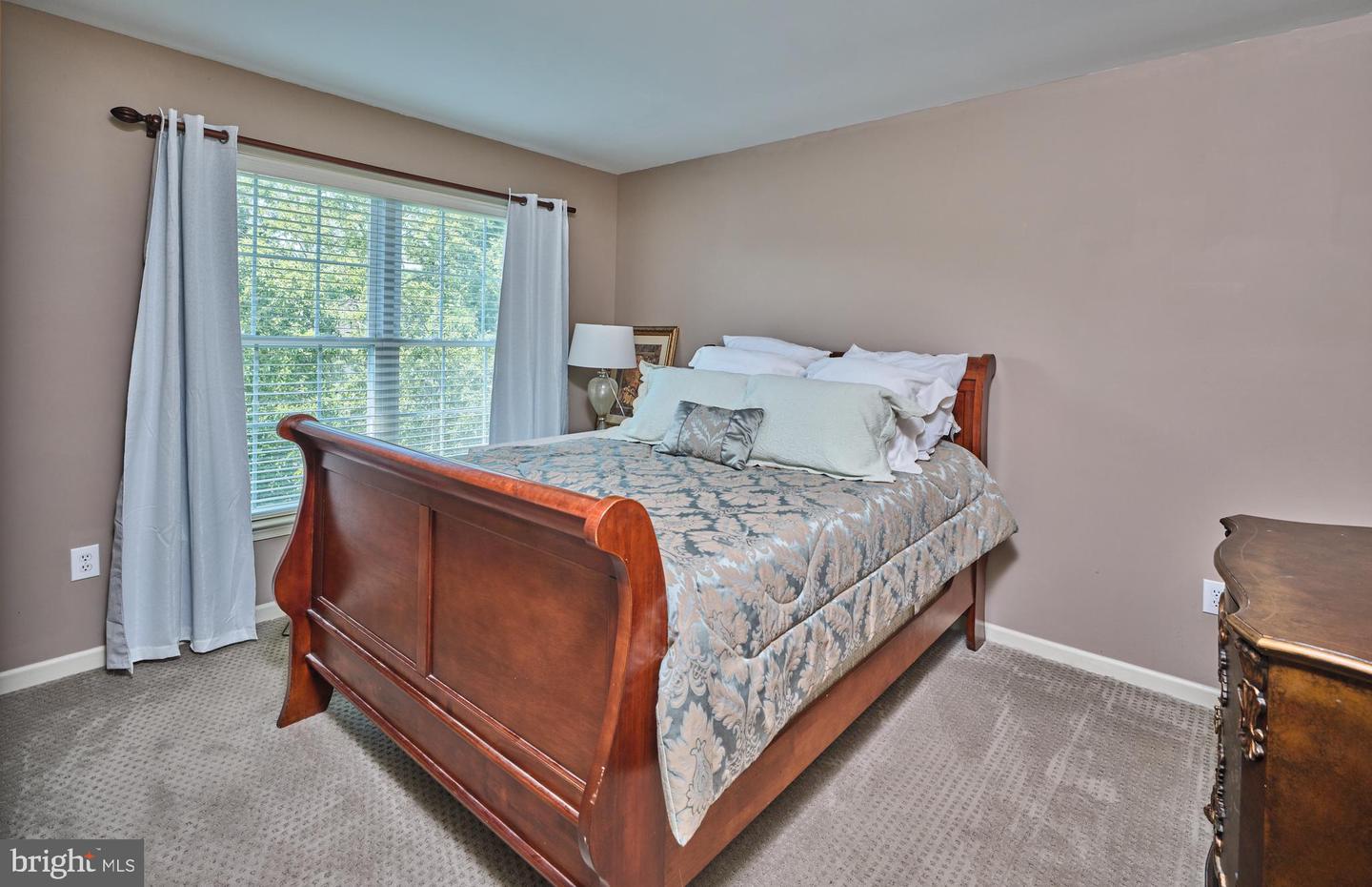 102 Parkside Dr Property Photo 23